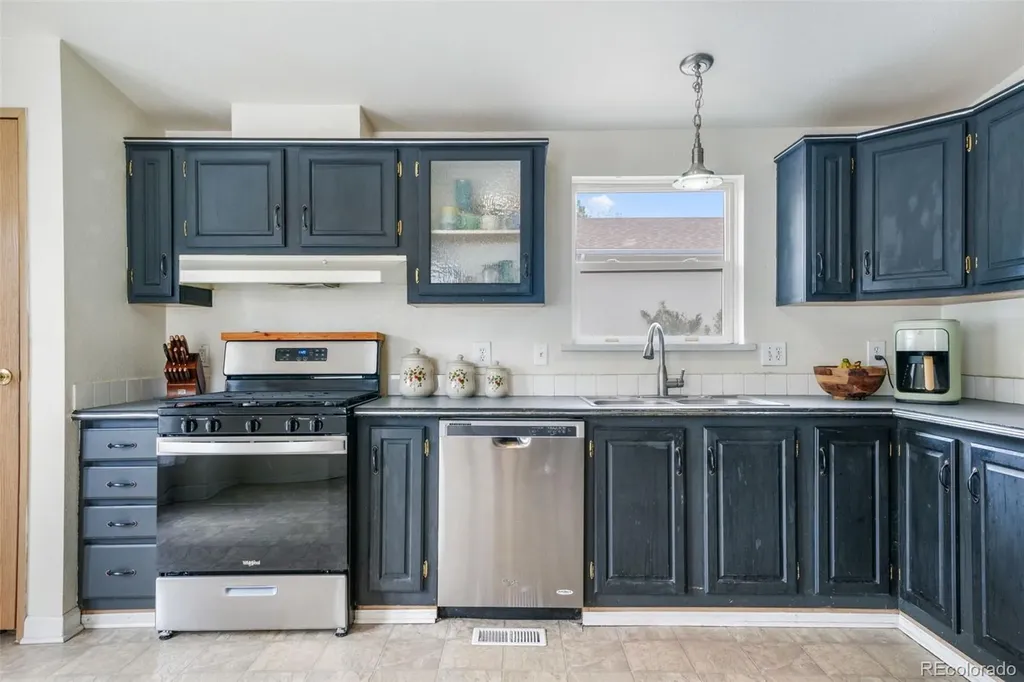 2550 Wheaton Drive Colorado Springs CO 80904