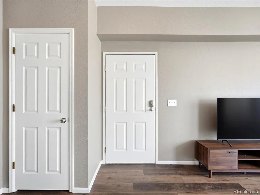 2575 S Syracuse Way Denver CO 80231