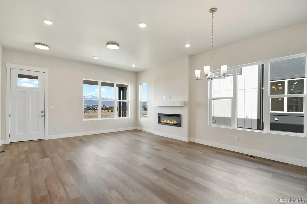 9412 Roseate View Colorado Springs CO 80924