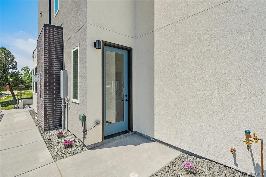 1370 Lowell Boulevard Denver CO 80204