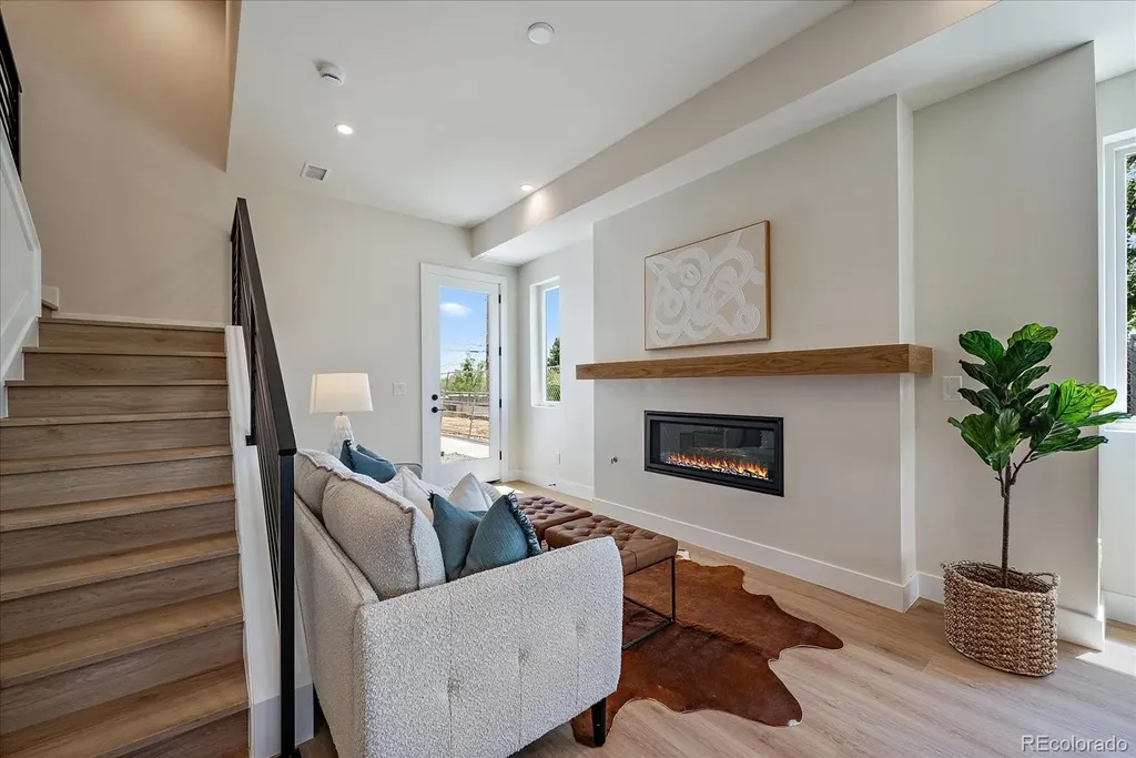 1370 Lowell Boulevard Denver CO 80204