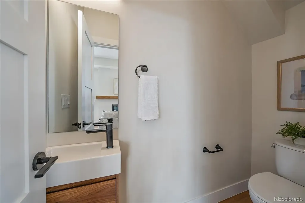 1370 Lowell Boulevard Denver CO 80204