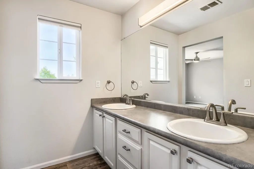 5394 S Sicily Way Aurora CO 80015