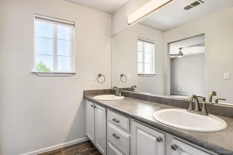 5394 S Sicily Way Aurora CO 80015