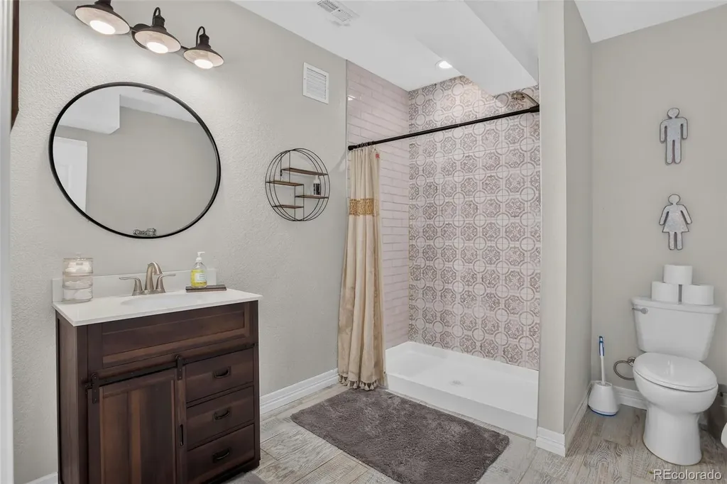7771 Fraser River Circle Littleton CO 80125