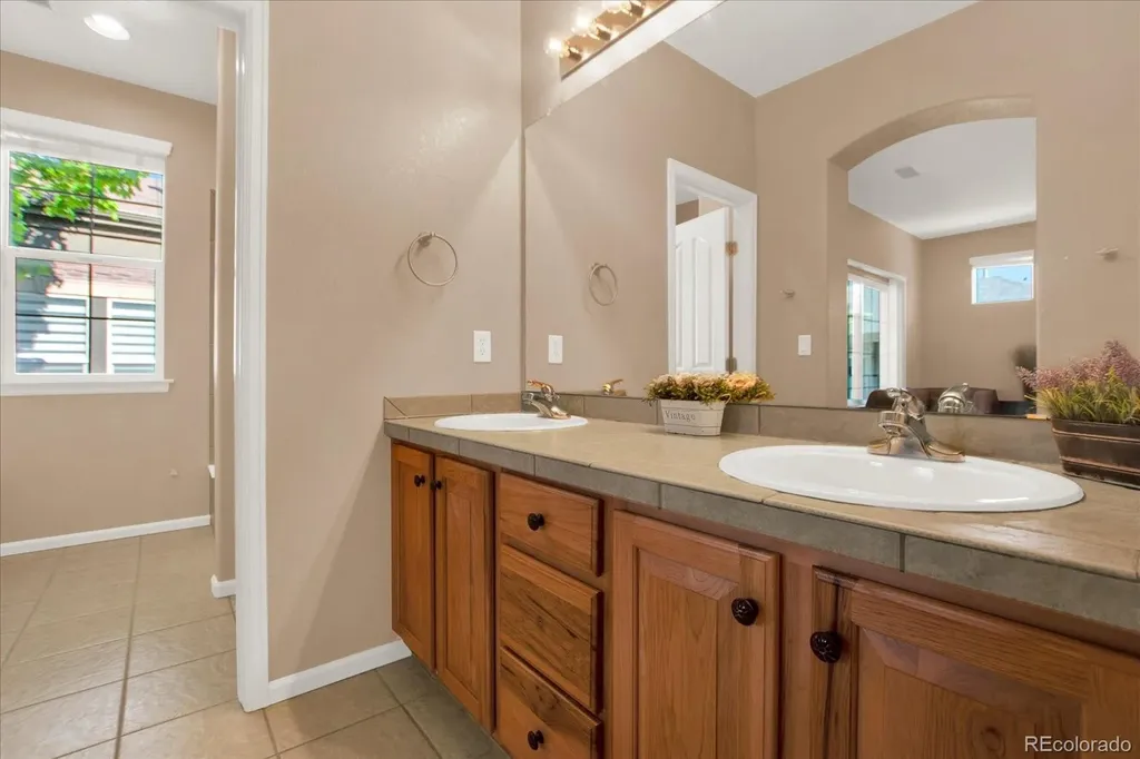 9451 Elmhurst Lane Highlands Ranch CO 80129