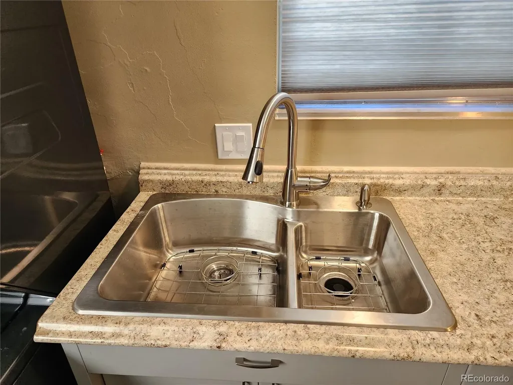 905 S 2nd Avenue Sterling CO 80751