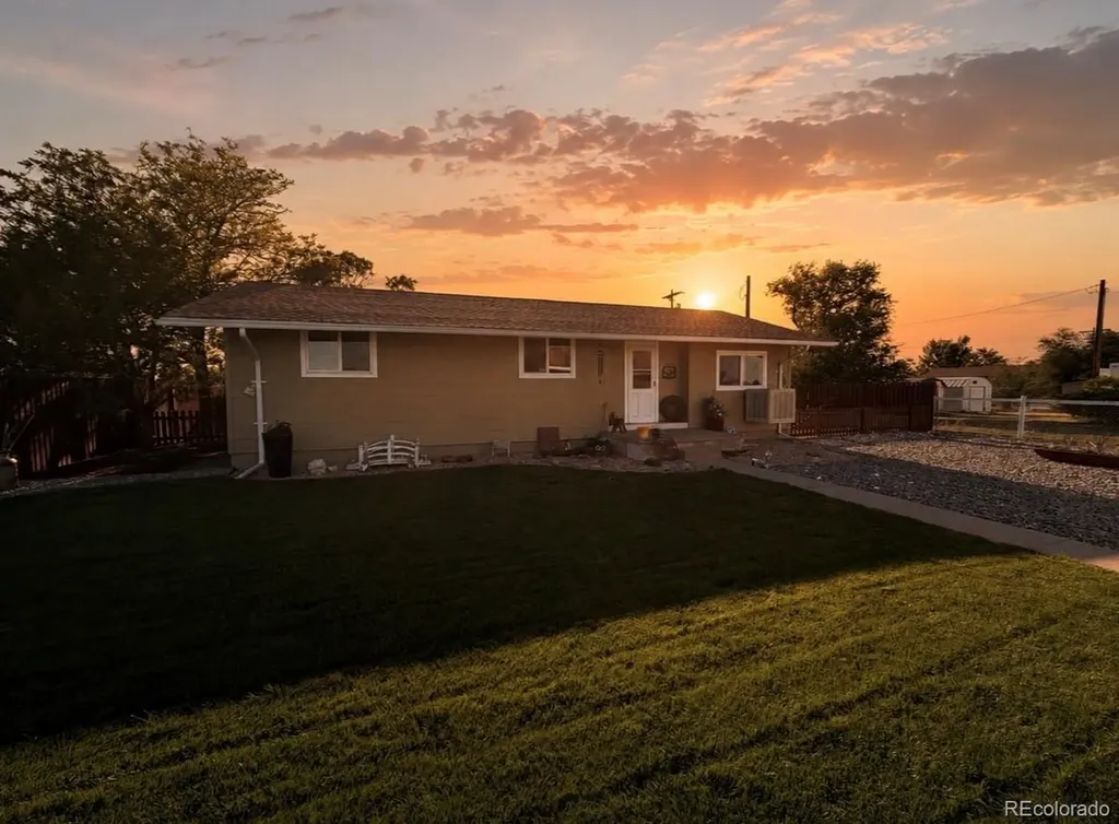 279 E 5th Avenue Byers CO 80103