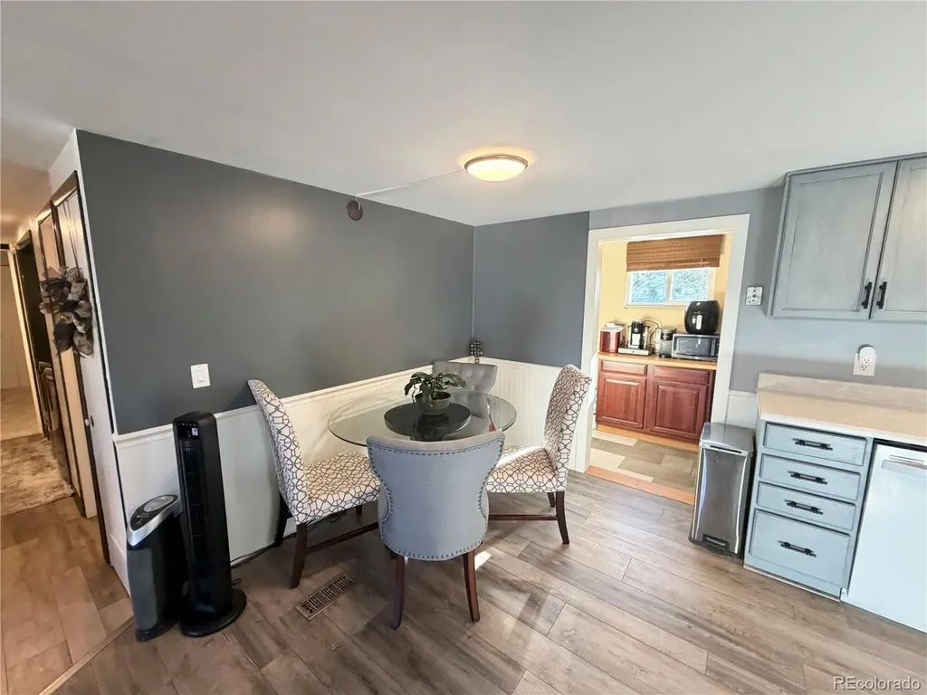 279 E 5th Avenue Byers CO 80103