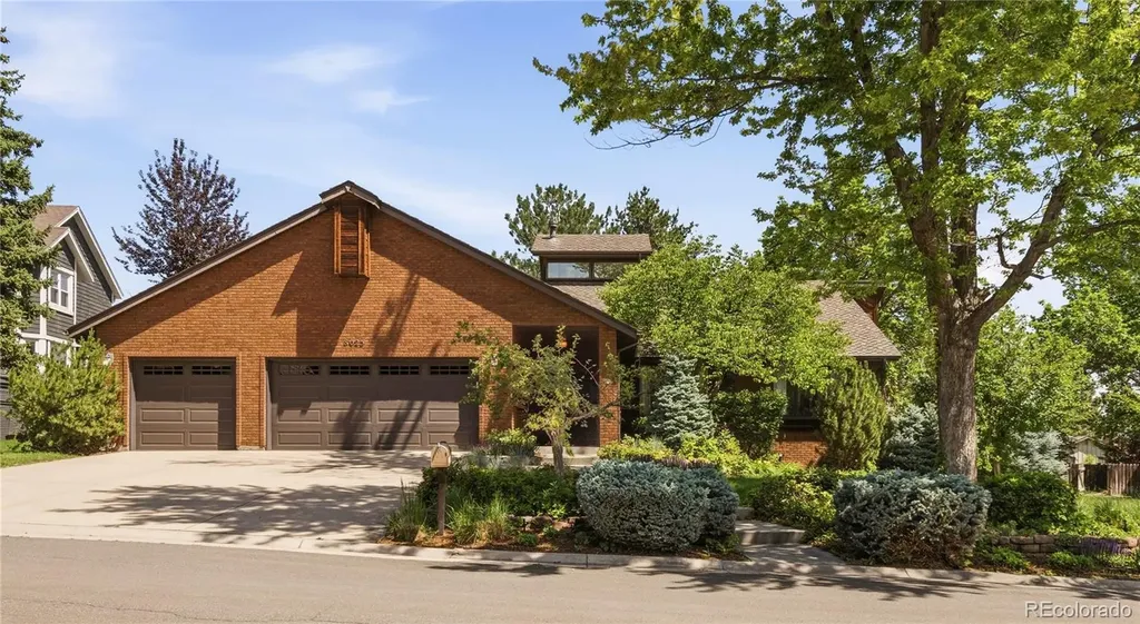 8025 S Krameria Way Centennial CO 80112