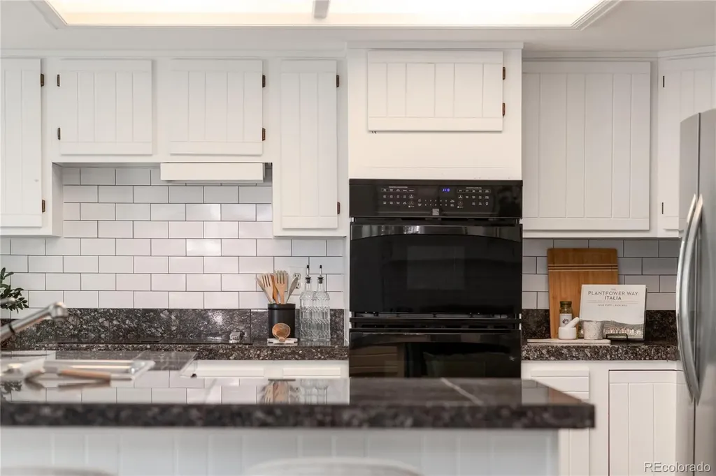 8025 S Krameria Way Centennial CO 80112