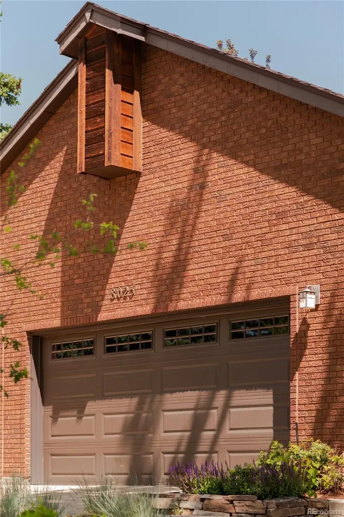8025 S Krameria Way Centennial CO 80112
