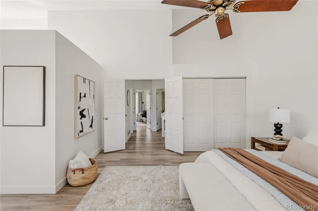 8025 S Krameria Way Centennial CO 80112