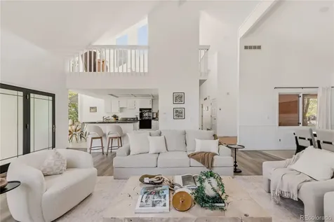 8025 S Krameria Way Centennial CO 80112