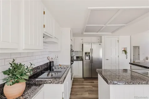 8025 S Krameria Way Centennial CO 80112