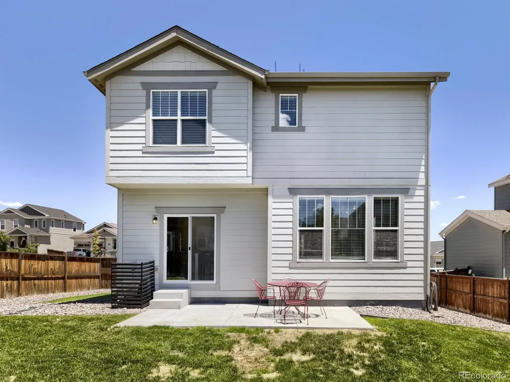 1071 Black Saddle Street Elizabeth CO 80107