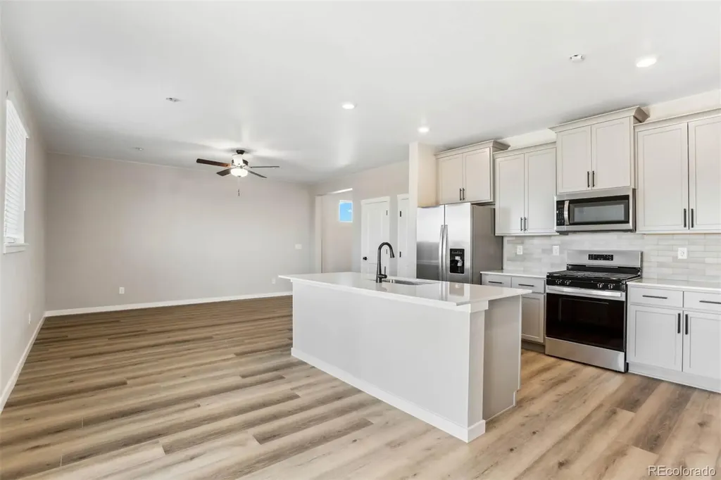 17949 E 93rd Place Commerce City CO 80022