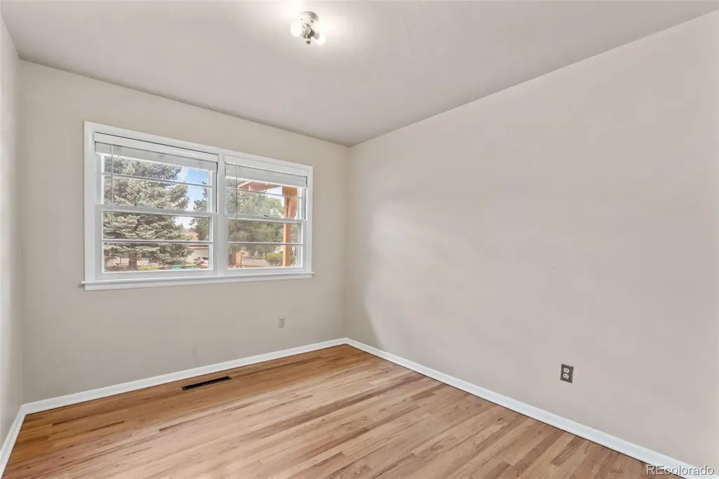 1713 Yuma Colorado Springs CO 80909