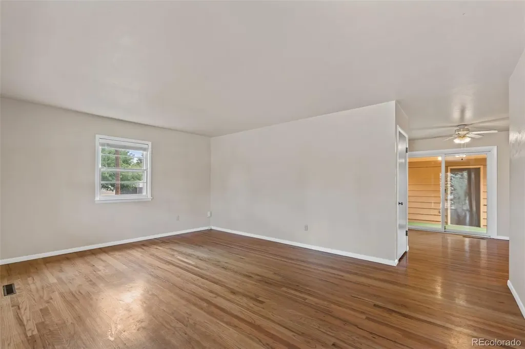 1713 Yuma Colorado Springs CO 80909