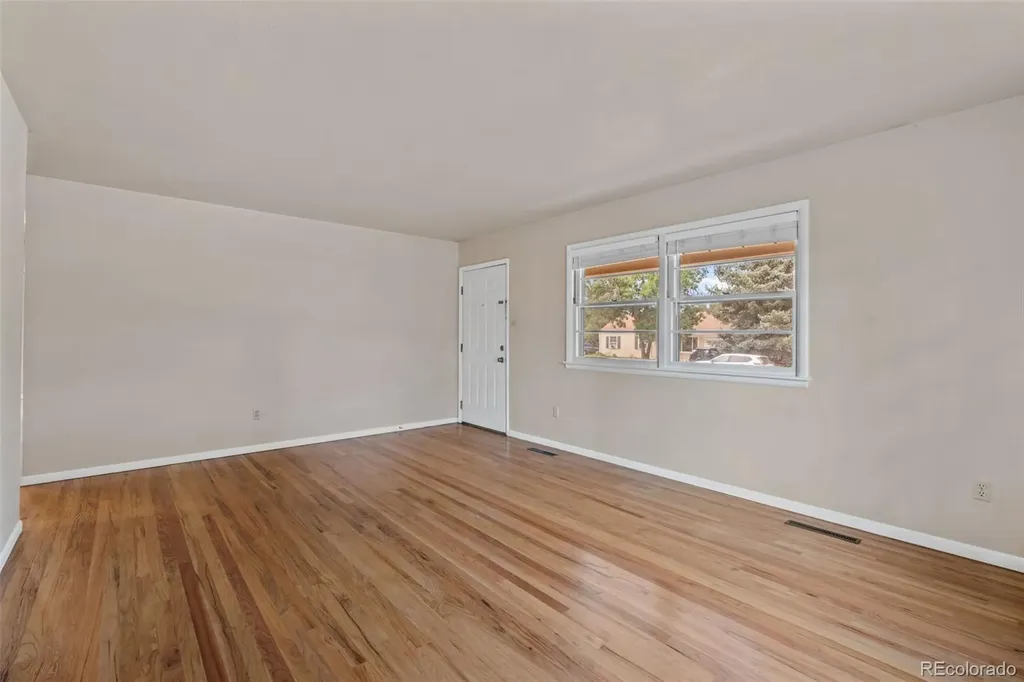1713 Yuma Colorado Springs CO 80909