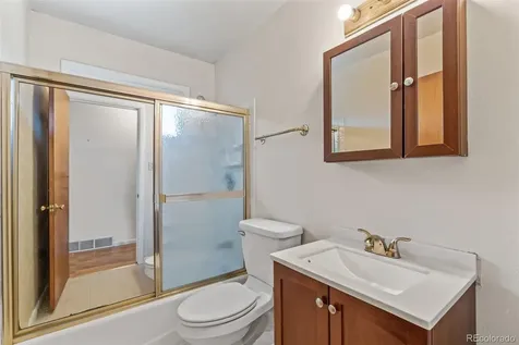 1713 Yuma Colorado Springs CO 80909