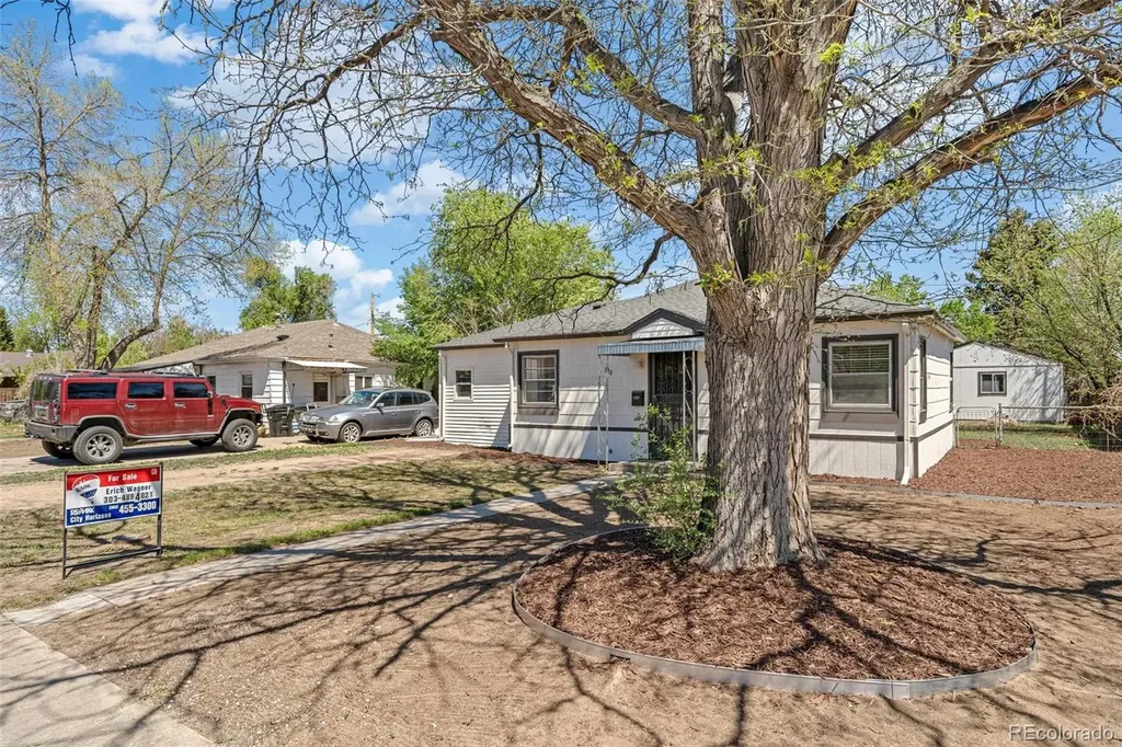 320 Stuart Street Denver CO 80219