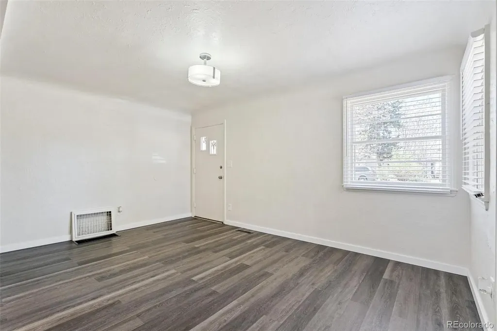 320 Stuart Street Denver CO 80219