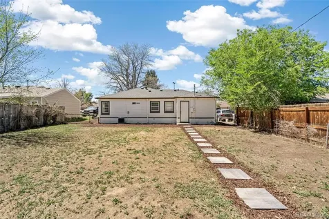 320 Stuart Street Denver CO 80219