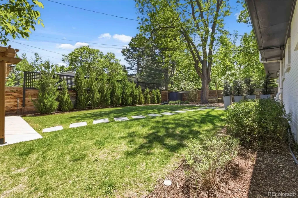 6962 S Cherokee Street Littleton CO 80120