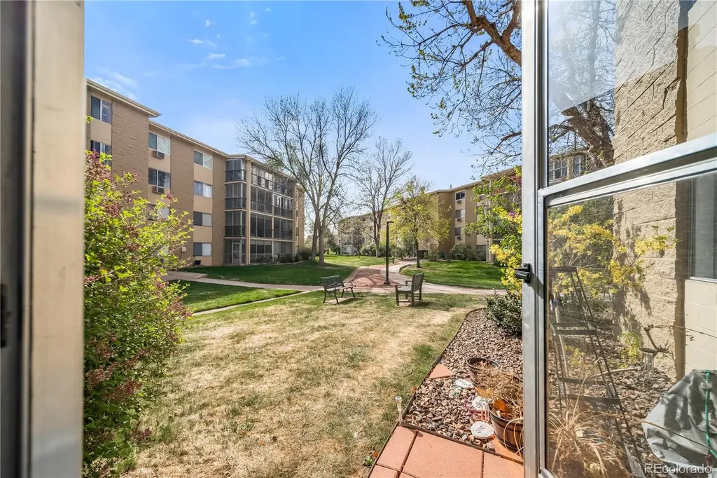 3022 S Wheeling Way Aurora CO 80014