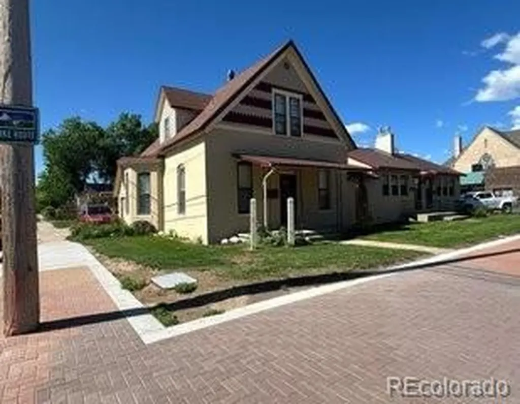 446 E 4th Street Loveland CO 80537