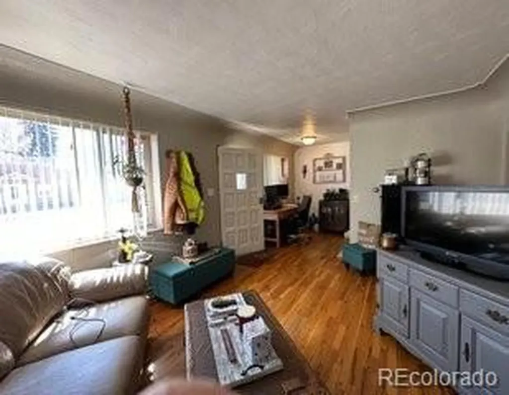 446 E 4th Street Loveland CO 80537