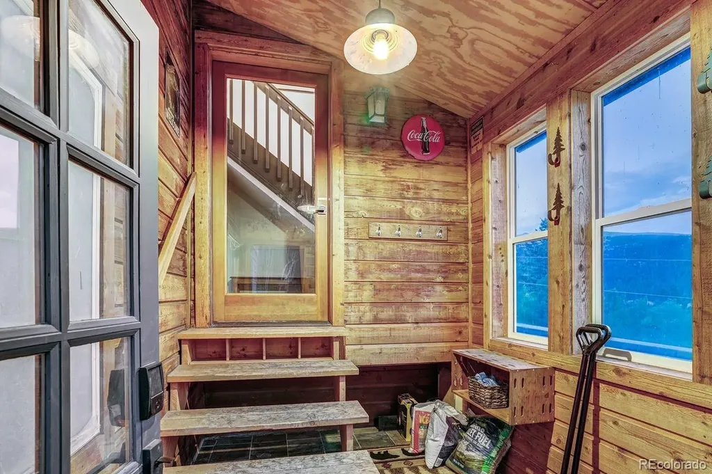 1095 Quartzville Road Alma CO 80440