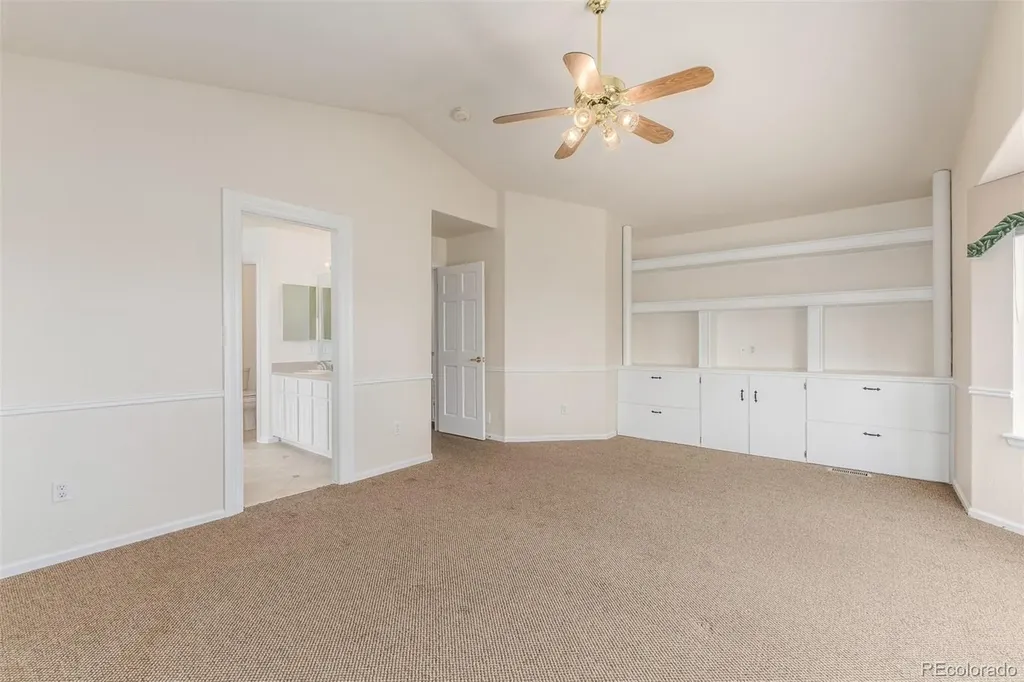 8825 Fairview Oaks Place Lone Tree CO 80124