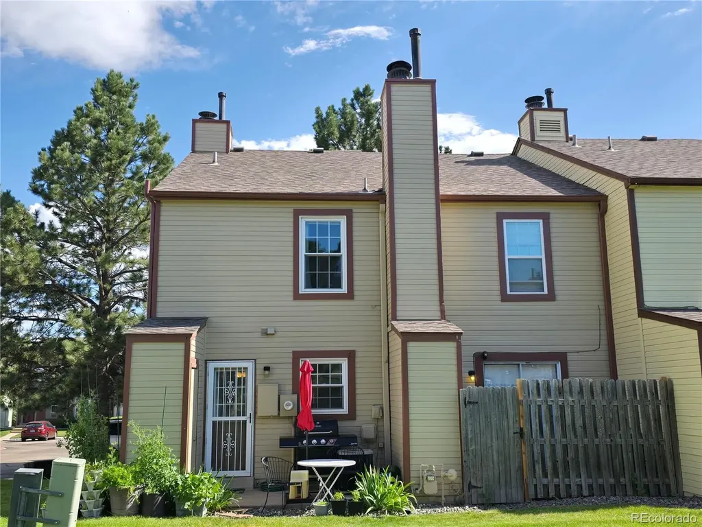 14232 E Hawaii Circle Aurora CO 80012