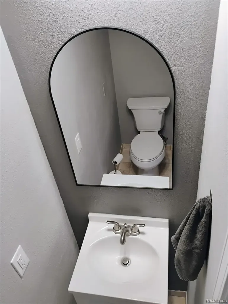 14232 E Hawaii Circle Aurora CO 80012