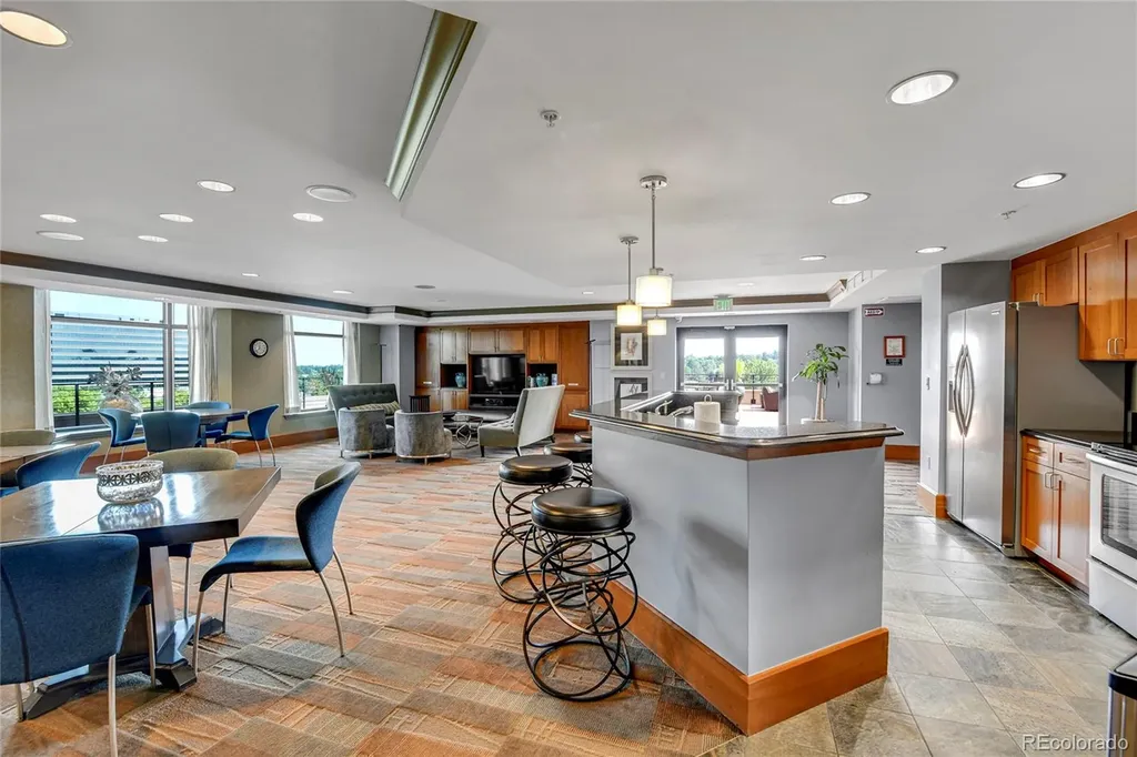 8100 E Union Avenue Denver CO 80237