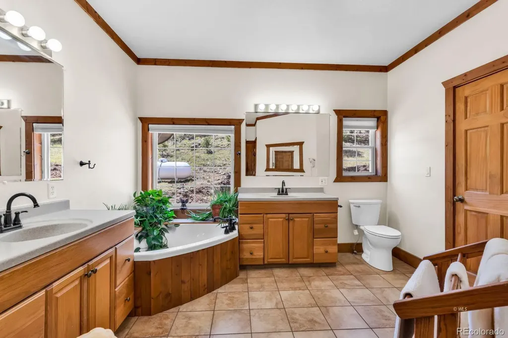 220 Rhonda Road Westcliffe CO 81252