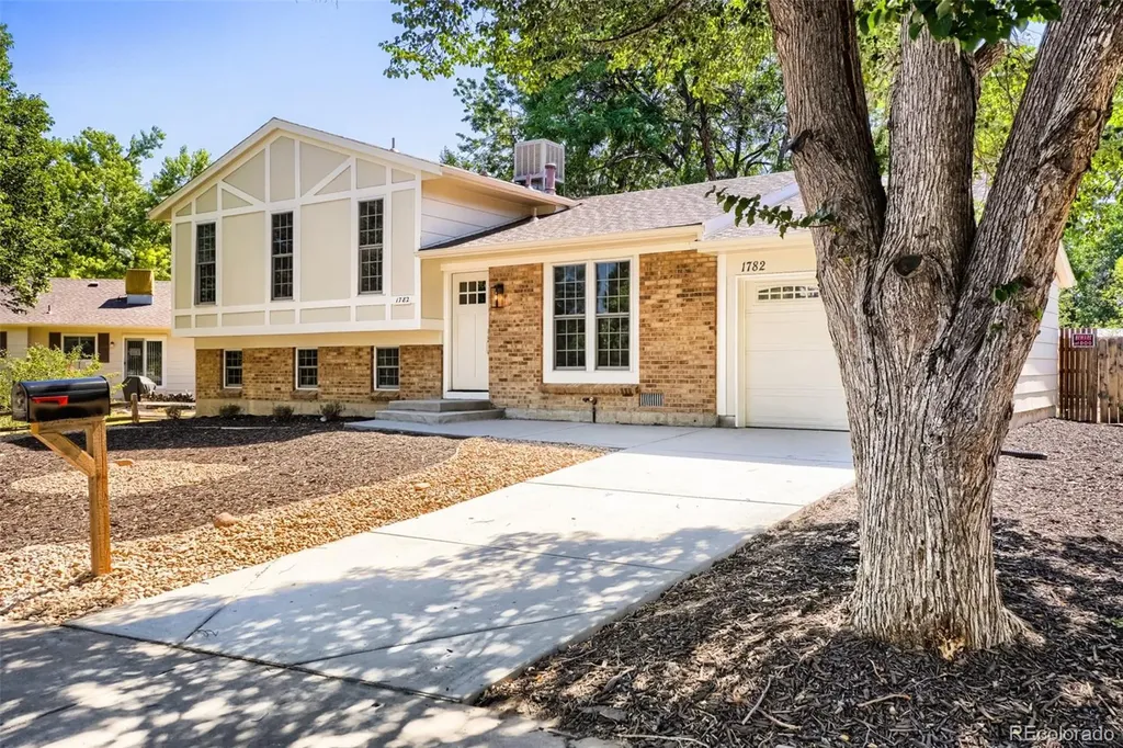 1782 S Sedalia Circle Aurora CO 80017