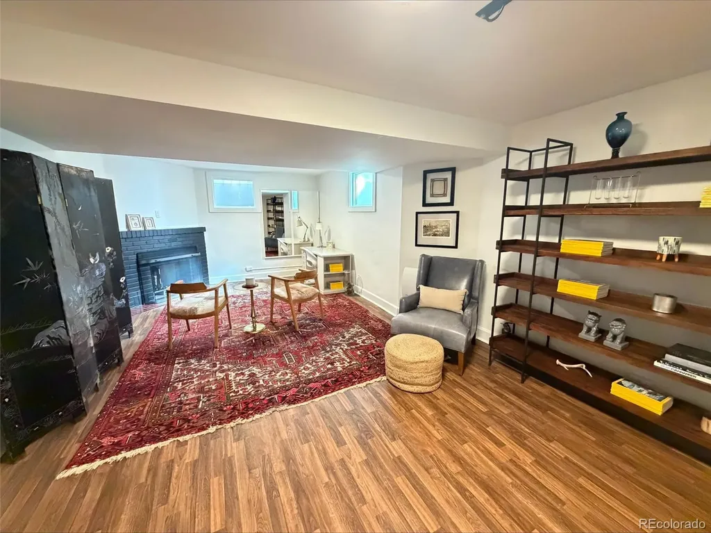 1521 Monaco Parkway Denver CO 80220