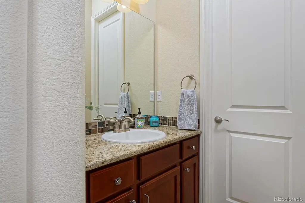 25526 E Arbor Drive Aurora CO 80016