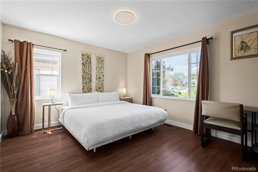3028 S Glencoe Street Denver CO 80222