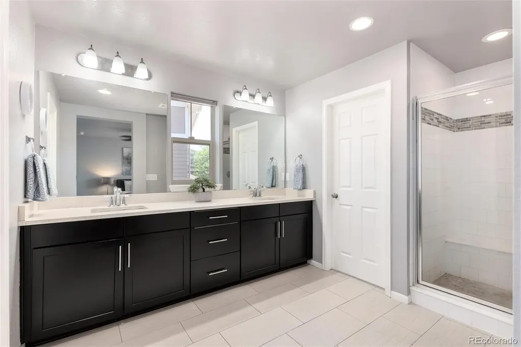 26822 E Easter Place Aurora CO 80016