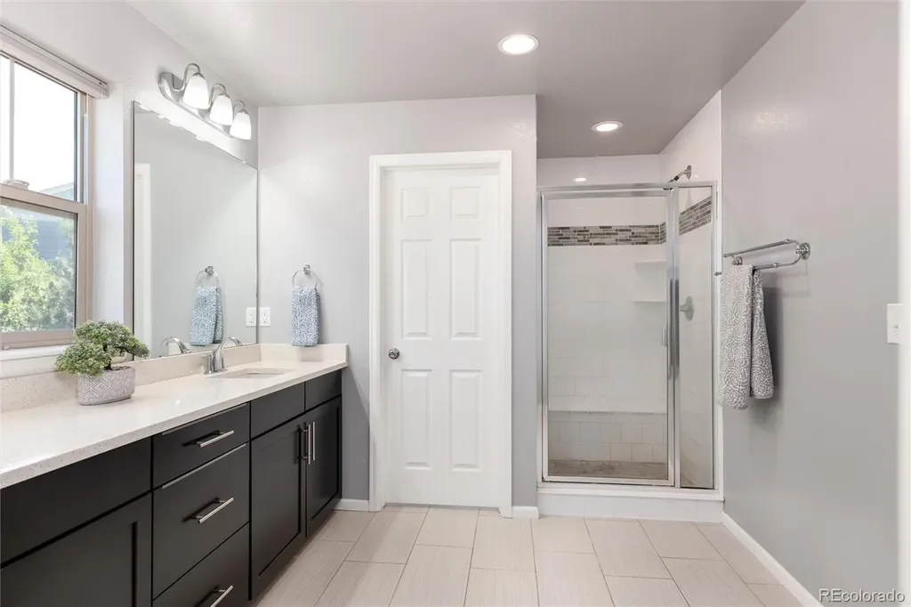 26822 E Easter Place Aurora CO 80016