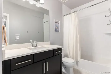 26822 E Easter Place Aurora CO 80016
