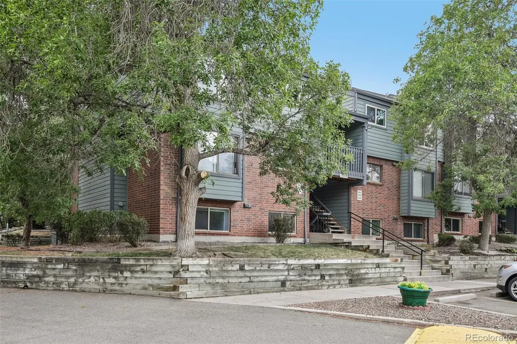 3576 S Depew Street Denver CO 80235