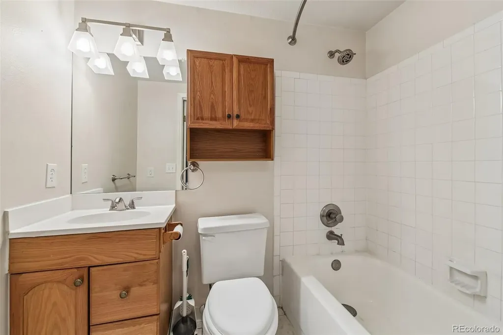 3576 S Depew Street Denver CO 80235