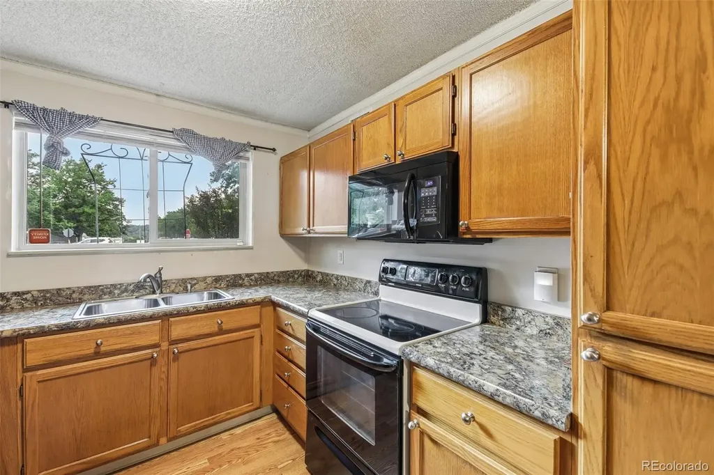 3576 S Depew Street Denver CO 80235