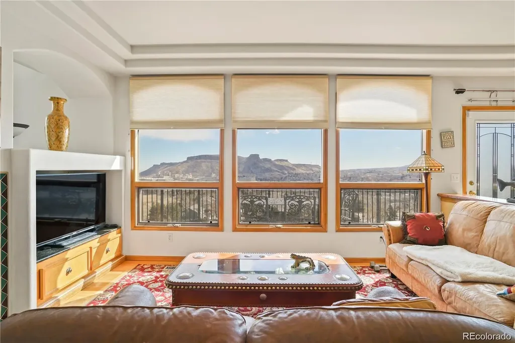 359 Canyon Point Circle Golden CO 80403