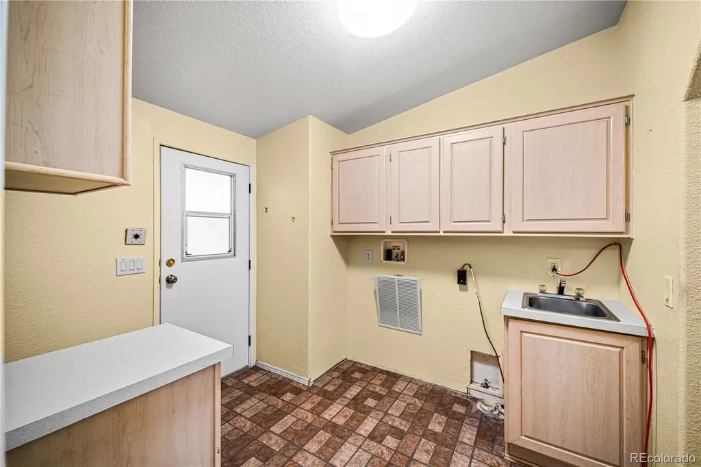 41 N Matterhorn Circle Westcliffe CO 81252